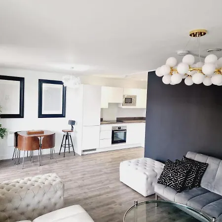 Apartament Rated Luxury In Centre
