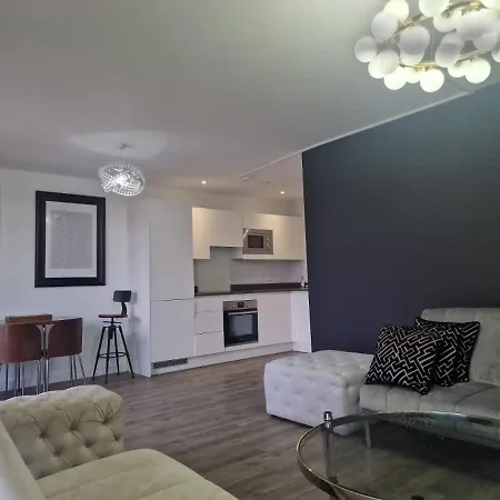 Rated Luxury In Centre Apartament Birmingham