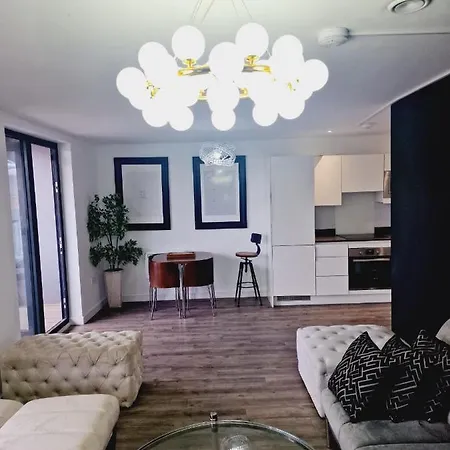 Rated Luxury In Centre